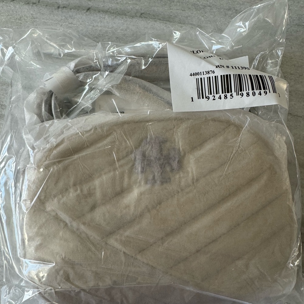 Tory Burch Kira Chevron Camera Bag - Beeswax